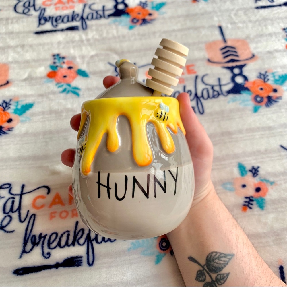 1 LEFT!🍯 Disney’s Winnie The Pooh Hunny Jar 🍯 - Picture 5 of 7